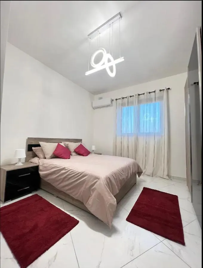 The Hazel Penthouse With Private Jacuzzi Apartment Birkirkara