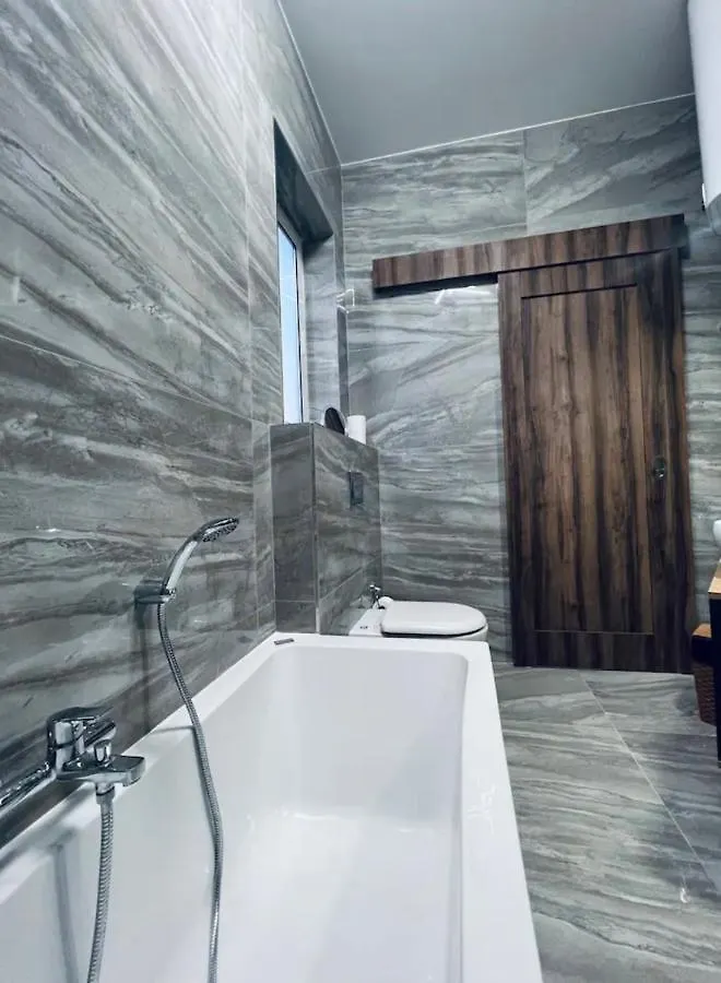 The Hazel Penthouse With Private Jacuzzi Apartment Birkirkara 0*,  Malta